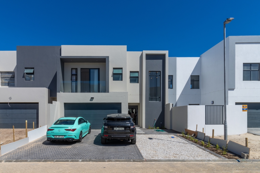 4 Bedroom Property for Sale in Sandown Western Cape